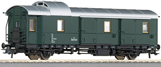 Baggage car<br /><a href='images/pictures/Roco/45476.jpg' target='_blank'>Full size image</a>